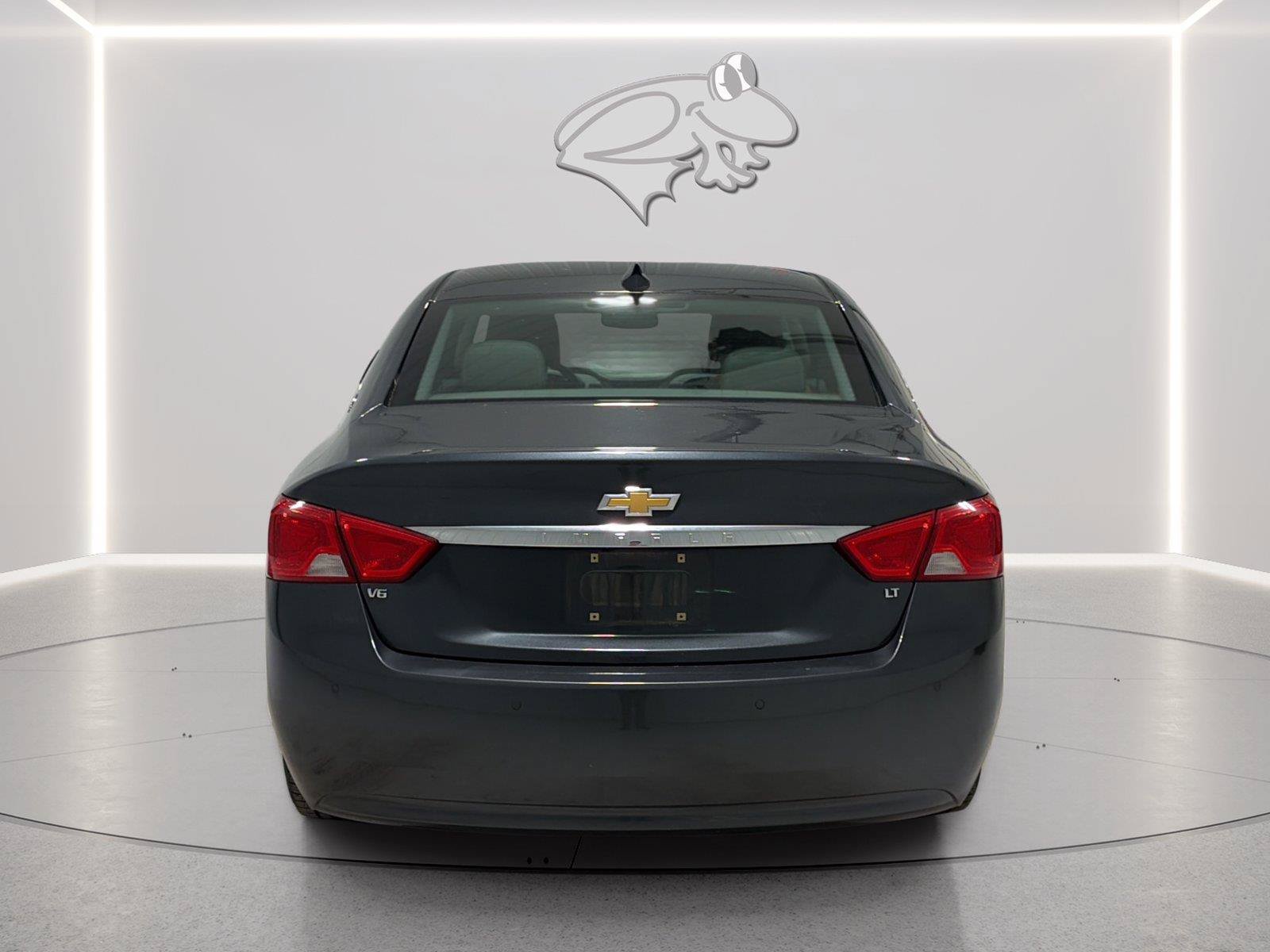 Used 2019 Chevrolet Impala LT w/ LT Convenience Package FWD image 4