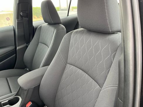 Used 2026 Toyota Corolla LE FWD image 9
