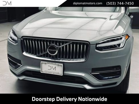 Used 2024 Volvo XC90 T8 Plus AWD/4WD image 13