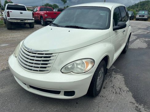 Used 2007 Chrysler PT Cruiser FWD image 5