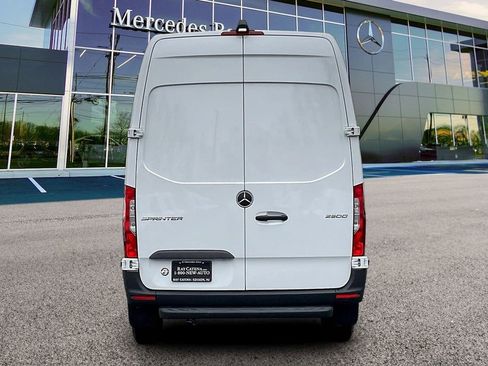 Used 2026 Mercedes-Benz Sprinter 2500 image 4