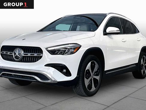 Certified 2026 Mercedes-Benz GLA 250 4MATIC image 1