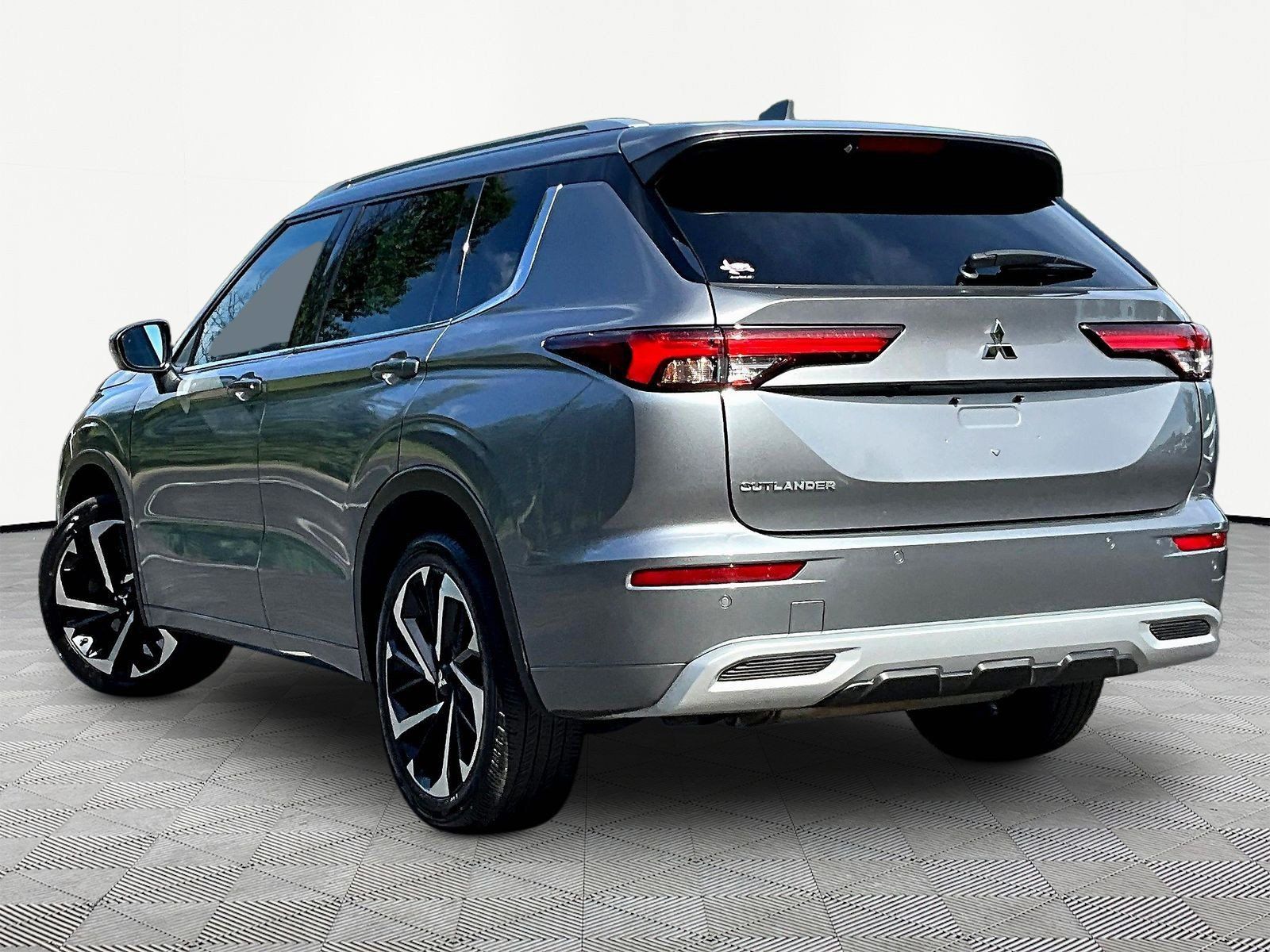 Used 2022 Mitsubishi Outlander SEL FWD image 4