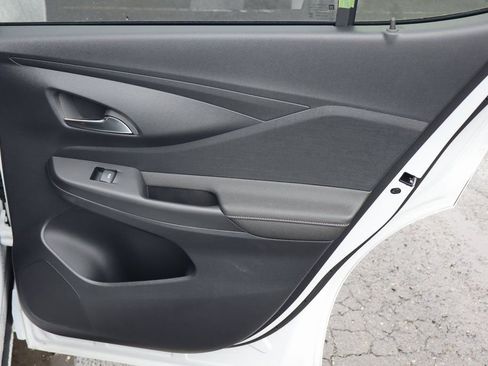 New 2026 Buick Envista Avenir FWD image 19