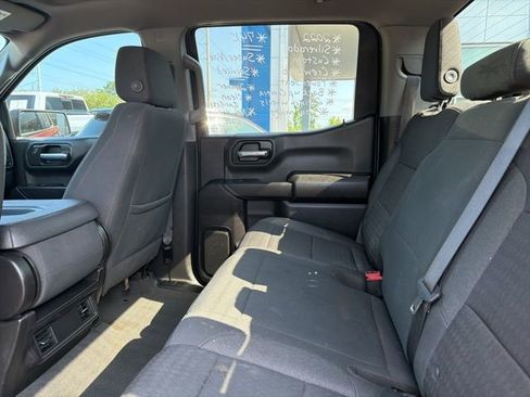 Used 2022 Chevrolet Silverado 1500 Custom w/ LPO, Dark Essentials Package RWD image 8