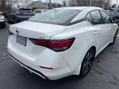 Certified 2022 Nissan Sentra SV w/ Trunk Package image 5