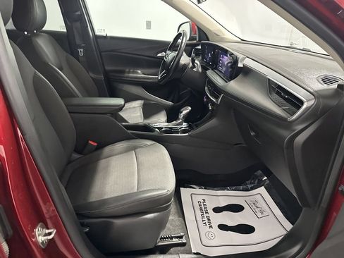 Used 2024 Buick Encore GX Preferred FWD image 23