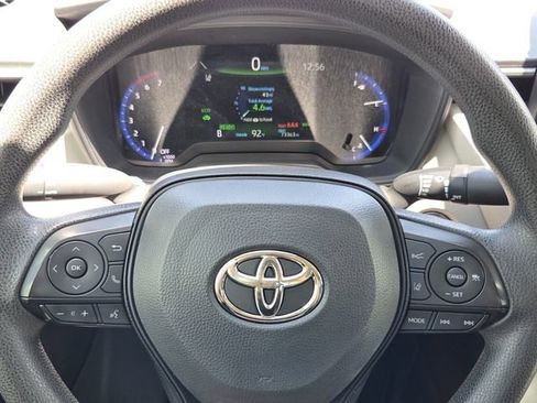 Used 2022 Toyota Corolla LE FWD image 20
