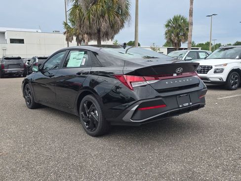 New 2026 Hyundai Elantra Sport FWD image 4