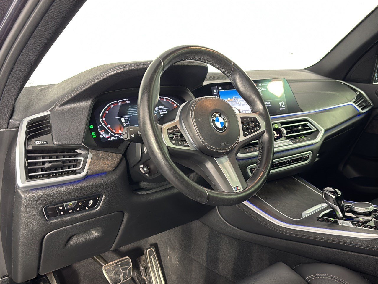 Used 2022 BMW X5 sDrive40i w/ M Sport Package RWD image 4