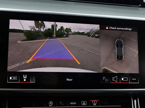 Used 2025 Audi S8 w/ Executive Package image 24