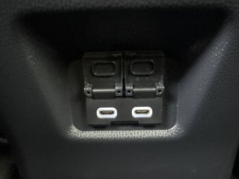 Used 2024 Toyota RAV4 XLE image 21