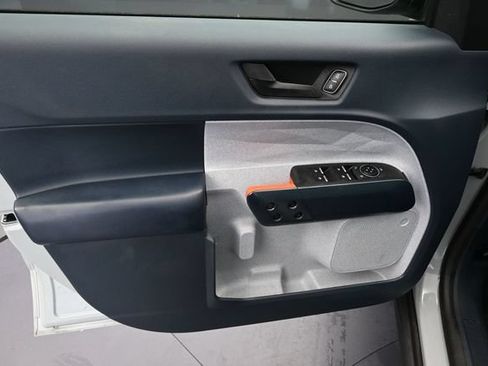 Used 2024 Ford Maverick XLT FWD image 25