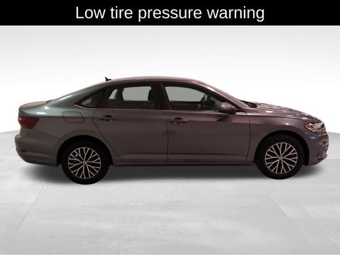 Used 2021 Volkswagen Jetta S image 4