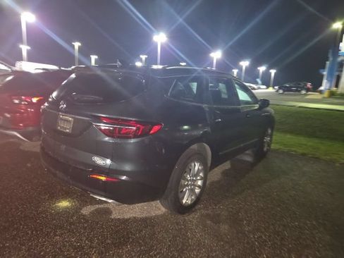 Used 2021 Buick Enclave Premium w/ Sun and Sites Package AWD/4WD image 2