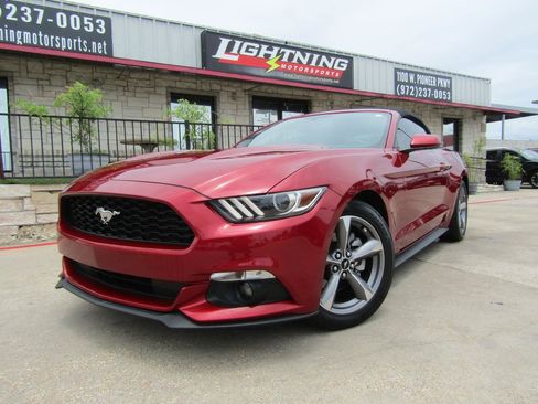 Used 2017 Ford Mustang Convertible w/ Equipment Group 051A RWD image 1