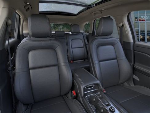 New 2024 Lincoln Corsair Grand Touring image 10