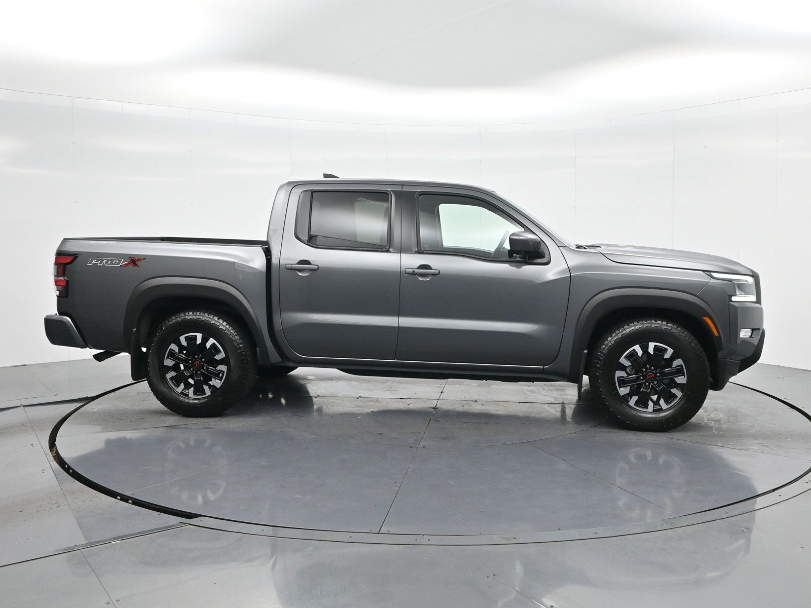 Used 2024 Nissan Frontier Pro-X w/ Pro Convenience Package RWD image 4