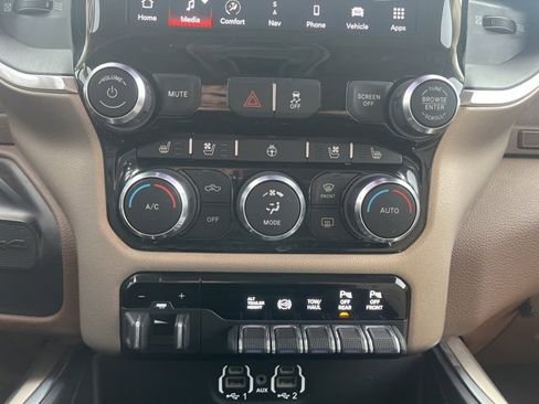 Used 2022 RAM 2500 Laramie image 21