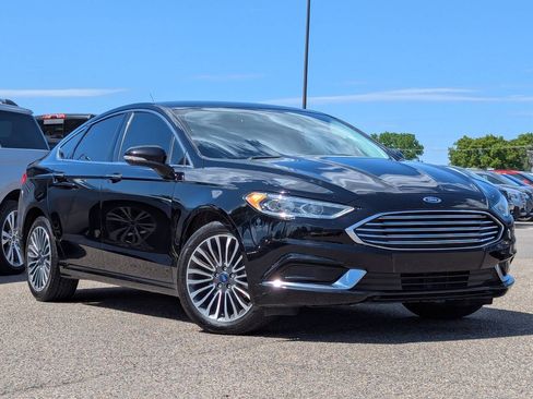 Used 2018 Ford Fusion SE AWD/4WD image 28