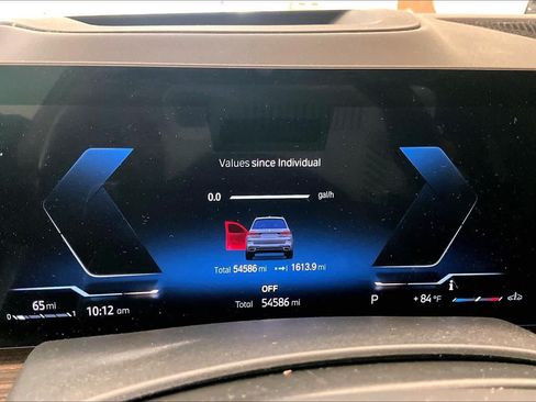 Used 2023 BMW X7 xDrive40i w/ M Sport Package AWD/4WD image 25