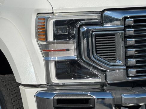 Used 2021 Ford F450 Lariat w/ Lariat Ultimate Package AWD/4WD image 36