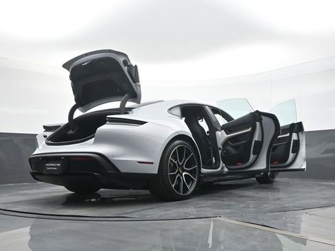 New 2026 Porsche Taycan RWD image 28