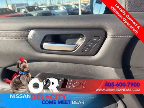 New 2026 Nissan Armada SL w/ Captain's Chari Seat Package AWD/4WD image 20