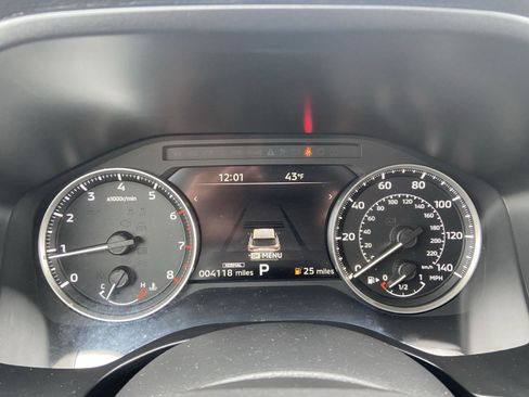 Used 2025 Mitsubishi Outlander SE image 5