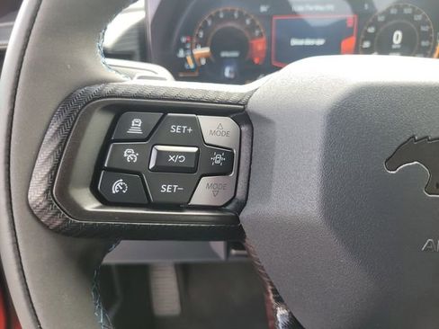 Used 2025 Ford Mustang Dark Horse image 14