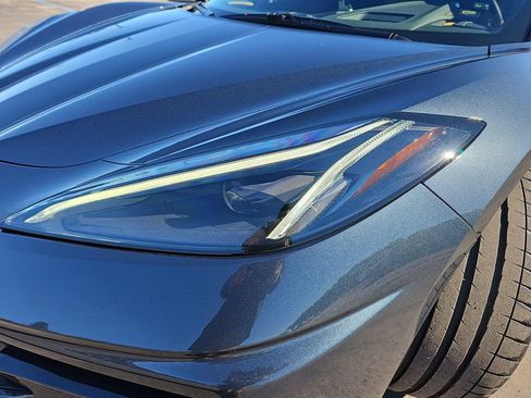 Used 2021 Chevrolet Corvette Stingray Preferred Cpe w/ Z51 Performance Package image 34