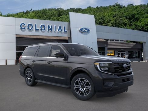 New 2026 Ford Expedition Active AWD/4WD image 30