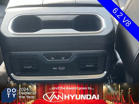 Used 2022 GMC Sierra 1500 Denali AWD/4WD image 18