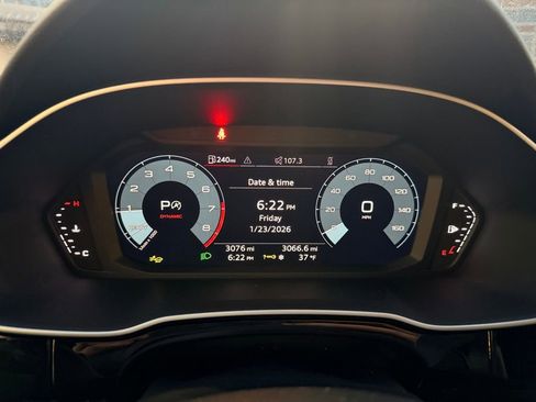 Used 2025 Audi Q3 2.0T Premium Plus w/ Premium Plus Package image 30