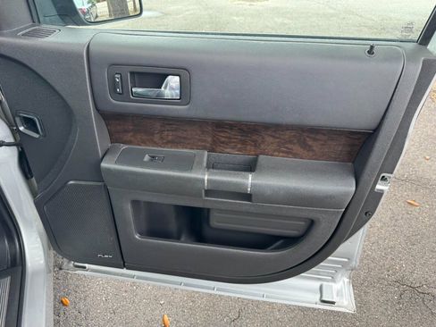 Used 2013 Ford Flex Limited FWD image 47