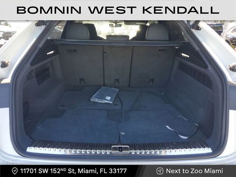 Used 2023 Audi SQ8 Prestige w/ Prestige Package image 12