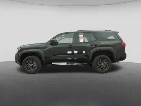 New 2026 Toyota 4Runner SR5 AWD/4WD image 19