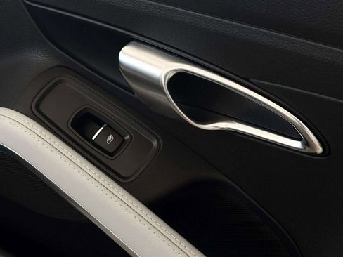 Used 2025 Porsche 718 Boxster S image 47