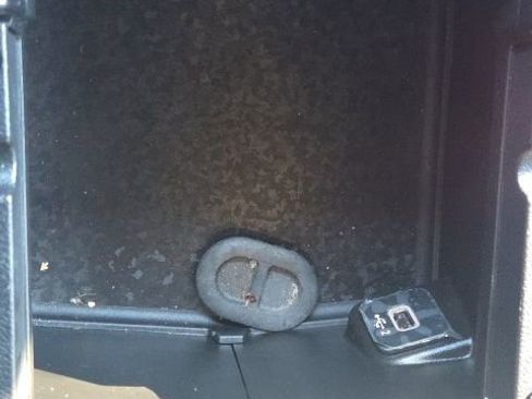 Used 2023 Jeep Wrangler Unlimited Sahara w/ Cold Weather Group image 43