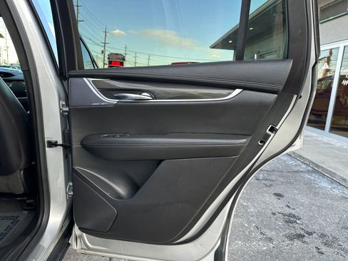 Used 2020 Cadillac XT6 Sport image 25