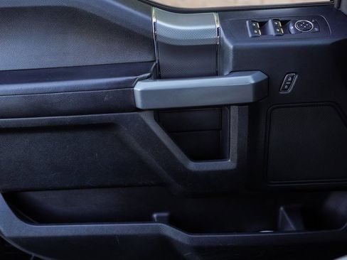 Used 2016 Ford F150 XLT w/ Equipment Group 302A Luxury image 32