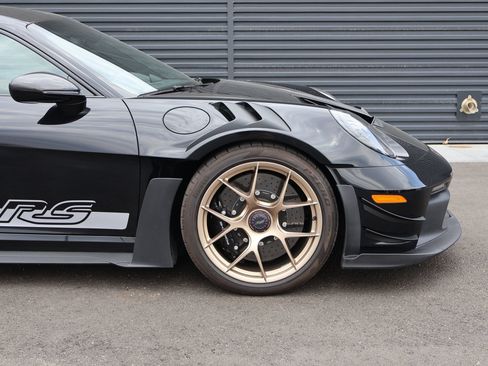 Certified 2025 Porsche 911 GT3 RS RWD image 12
