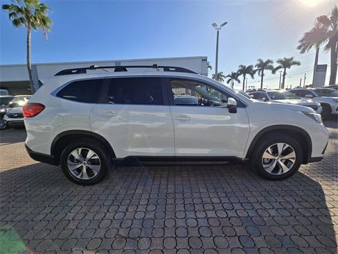 Used 2021 Subaru Ascent Premium w/ Convenience Package image 8