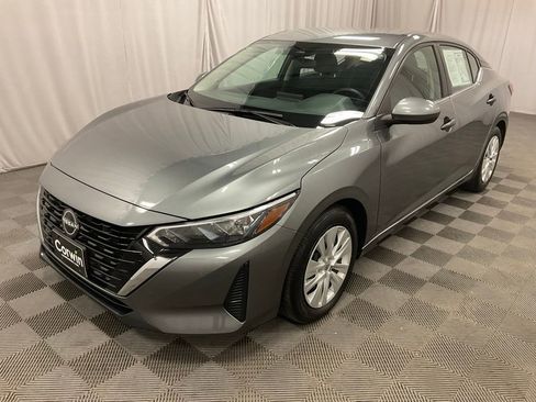 Used 2024 Nissan Sentra S image 10