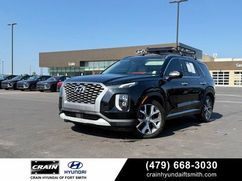 Used 2022 Hyundai Palisade SEL w/ 8P Bench Seat Package FWD image 1