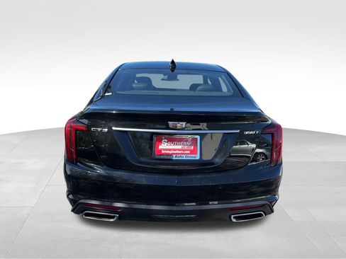 Used 2025 Cadillac CT5 Premium Luxury RWD image 4