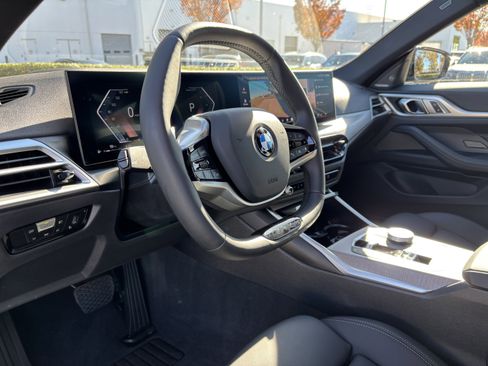 Certified 2025 BMW 430i w/ Premium Package image 17