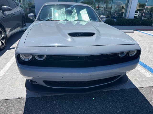 Used 2022 Dodge Challenger R/T w/ Driver Convenience Group RWD image 2