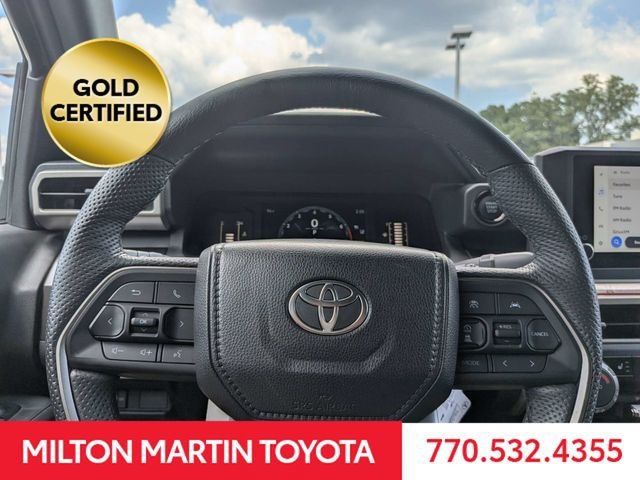 Certified 2025 Toyota Tacoma SR5 AWD/4WD image 26