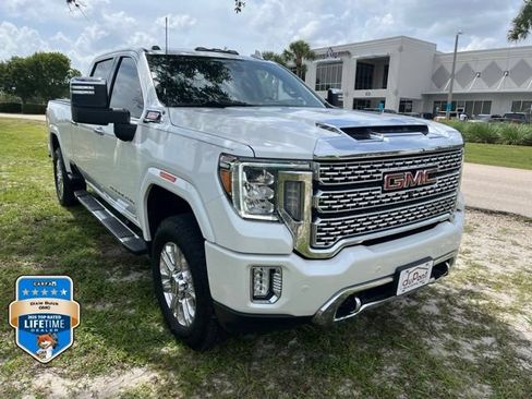 Used 2022 GMC Sierra 2500 Denali AWD/4WD image 3